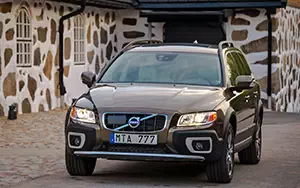 Cars wallpapers Volvo XC70 T6 AWD - 2013