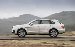Cars wallpapers Bentley Bentayga Diesel (White Sand) - 2016