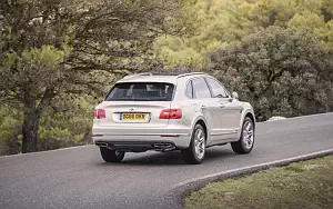 Cars wallpapers Bentley Bentayga Diesel (White Sand) - 2016