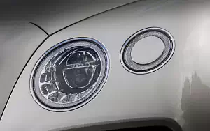 Cars wallpapers Bentley Bentayga Diesel (White Sand) - 2016