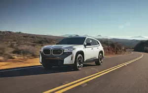 Cars wallpapers BMW XM (Mineral White Metallic) US-spec - 2023