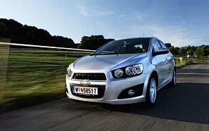 Cars wallpapers Chevrolet Aveo Sedan - 2011