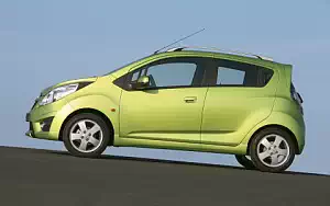 Cars wallpapers Chevrolet Spark EU-spec - 2010
