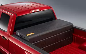 Cars wallpapers Chevrolet Silverado 2500 HD Bi Fuel Double Cab - 2014