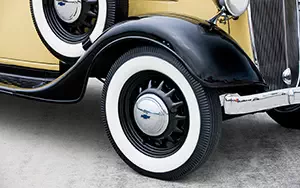 Cars wallpapers Chevrolet Suburban - 1936