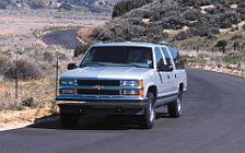 Cars wallpapers Chevrolet Suburban K1500 4x4 - 1998