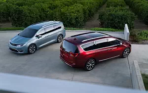 Cars wallpapers Chrysler Pacifica Hybrid - 2016