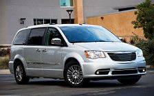 Cars wallpapers Chrysler Town & Country - 2011