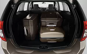Cars wallpapers Dacia Logan MCV - 2013