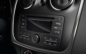 Cars wallpapers Dacia Logan MCV - 2013