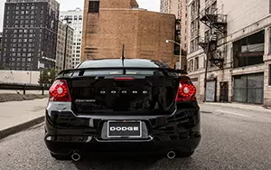 Cars wallpapers Dodge Avenger Blacktop Edition - 2013