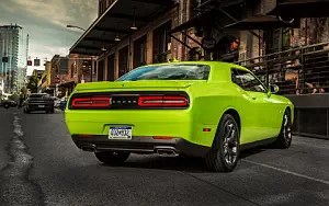 Cars wallpapers Dodge Challenger R/T Plus - 2015