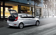 Cars wallpapers Hyundai Solaris Hatchback - 2011