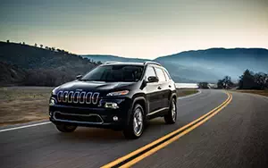 Cars wallpapers Jeep Cherokee Limited - 2013