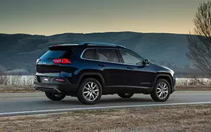 Cars wallpapers Jeep Cherokee Limited - 2013