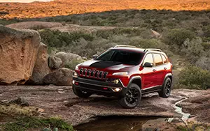 Cars wallpapers Jeep Cherokee Trailhawk - 2013