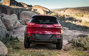 Cars wallpapers Jeep Cherokee Trailhawk - 2013