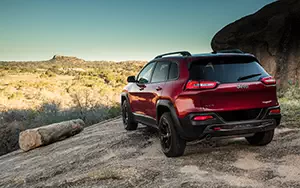 Cars wallpapers Jeep Cherokee Trailhawk - 2013