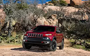 Cars wallpapers Jeep Cherokee Trailhawk - 2013
