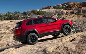 Cars wallpapers Jeep Cherokee Trailhawk - 2013
