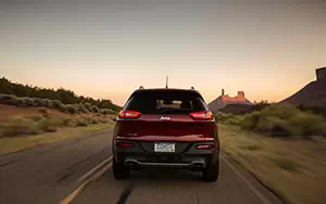 Cars wallpapers Jeep Cherokee Limited - 2014