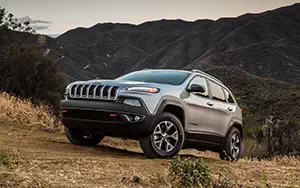Cars wallpapers Jeep Cherokee Trailhawk - 2014