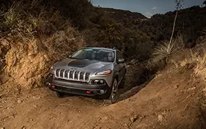 Cars wallpapers Jeep Cherokee Trailhawk - 2014
