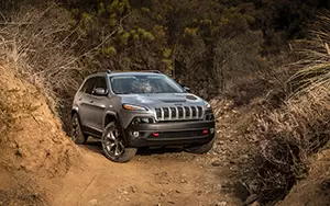 Cars wallpapers Jeep Cherokee Trailhawk - 2014