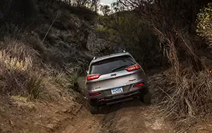 Cars wallpapers Jeep Cherokee Trailhawk - 2014