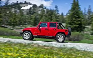 Cars wallpapers Jeep Wrangler Unlimited Sahara - 2012