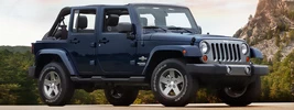 Jeep Wrangler Unlimited Freedom Edition - 2012
