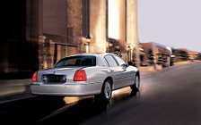Cars wallpapers Lincoln Town Car - 2006