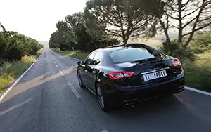 Cars wallpapers Maserati Ghibli - 2013