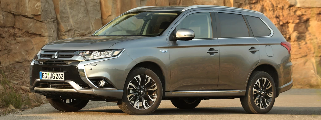 Cars wallpapers Mitsubishi Outlander PHEV - 2015 - Car wallpapers