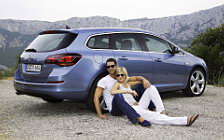 Cars wallpapers Opel Astra Sports Tourer - 2011