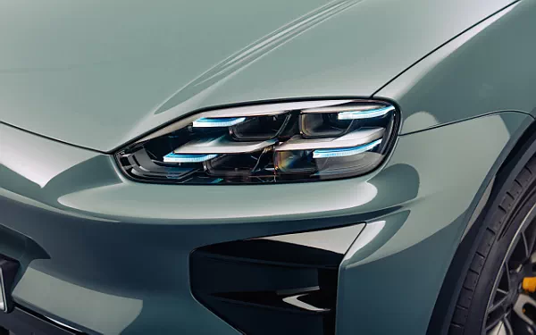 Cars wallpapers Porsche Cayenne Turbo Electric - 2026