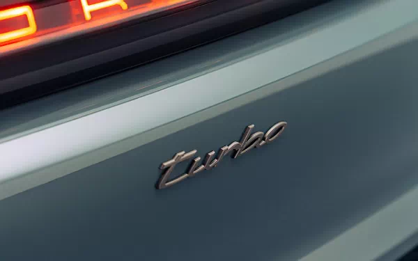 Cars wallpapers Porsche Cayenne Turbo Electric - 2026