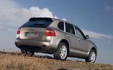 Cars wallpapers Porsche Cayenne - 2007