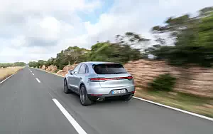 Cars wallpapers Porsche Macan (Dolomite Silver Metallic) - 2018
