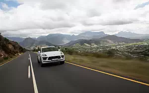 Cars wallpapers Porsche Macan Turbo (Carrara White Metallic) - 2019