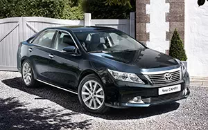Cars wallpapers Toyota Camry - 2011
