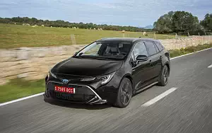 Cars wallpapers Toyota Corolla Touring Sports Hybrid 2.0L - 2019