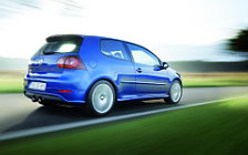 Volkswagen Golf R32 - 2005