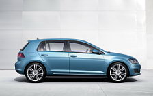 Cars wallpapers Volkswagen Golf 5door - 2012