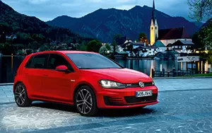 Cars wallpapers Volkswagen Golf GTD 5door - 2013