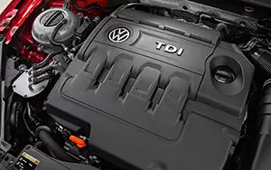 Cars wallpapers Volkswagen Golf GTD 5door - 2013