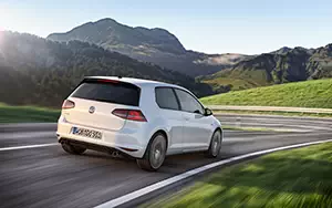 Cars wallpapers Volkswagen Golf GTI 5door - 2013