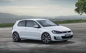 Cars wallpapers Volkswagen Golf GTI 5door - 2013