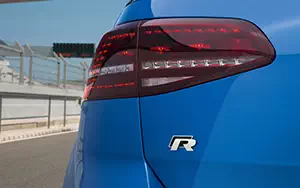 Cars wallpapers Volkswagen Golf R 3door - 2013