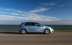 Cars wallpapers Volkswagen Golf TDI BlueMotion 5door - 2013